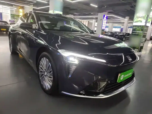 Buick Zenith Sedan 2025 Model Base Version — Фото автомобиля 3
