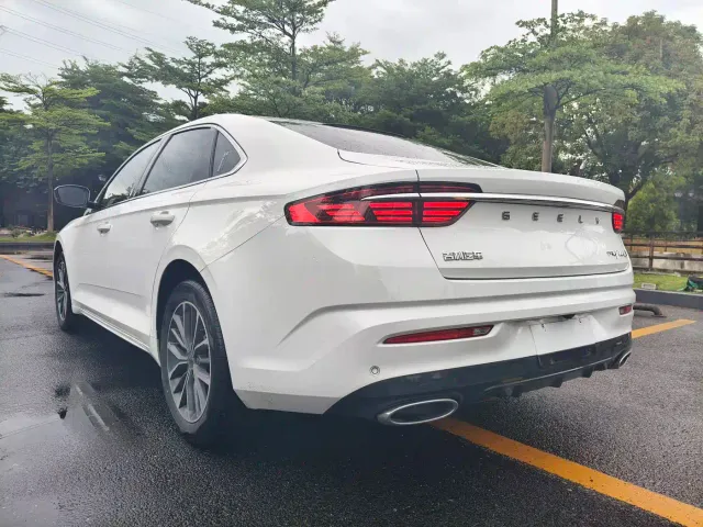 Geely Xingrui — Фото автомобиля 18