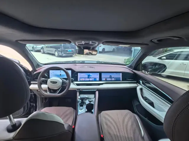 Geely Xingyue L — Фото автомобиля 5