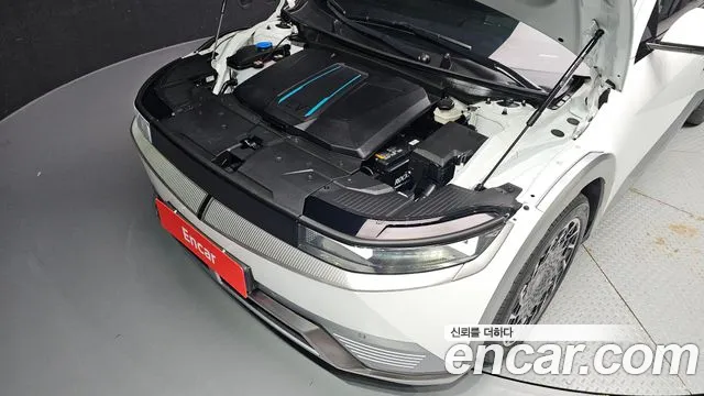 Hyundai Ioniq 5 — Фото автомобиля 9