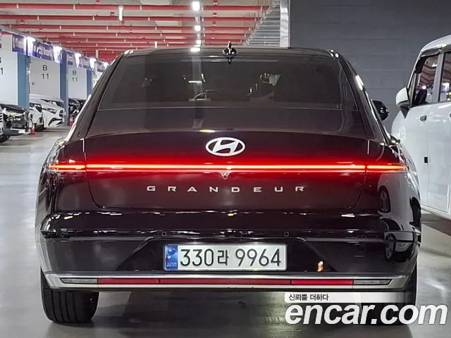 Hyundai Grandeur GN7 — Фото автомобиля 4