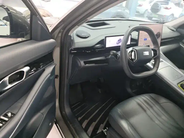 Geely Galaxy E5 — Фото автомобиля 15