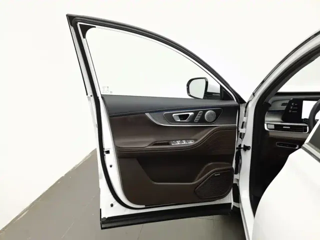 Chery Tiggo 8 PRO — Фото автомобиля 8