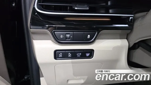 Kia Carnival 4th Gen — Фото автомобиля 29