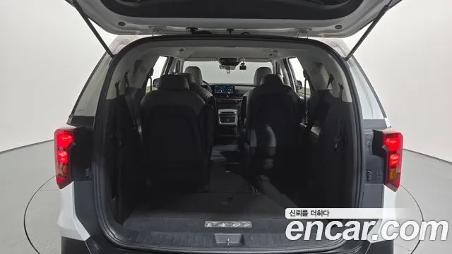 Kia Carnival 4th Gen — Фото автомобиля 24