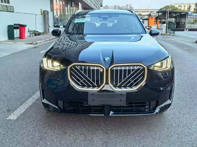 BMW X3 — Фото автомобиля 2