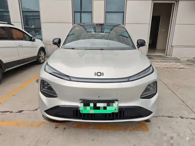 Changan Qiyuan Q05 — Фото автомобиля 2