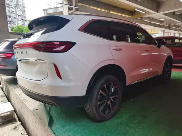 Haval H6 — Фото автомобиля 6