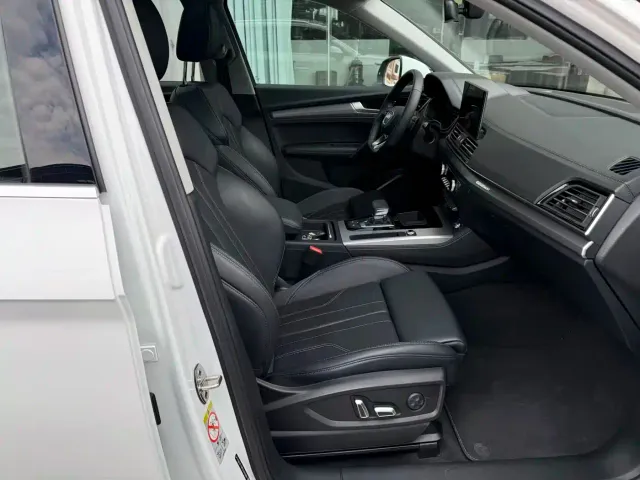Audi Audi Q5L 2024 Model 40 TFSI Fashion Dynamic — Фото автомобиля 16