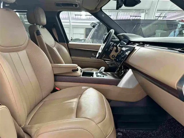Land Rover Range Rover — Фото автомобиля 23