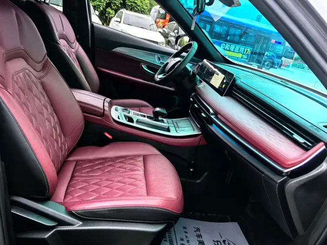Jetour X70 Plus — Фото автомобиля 6