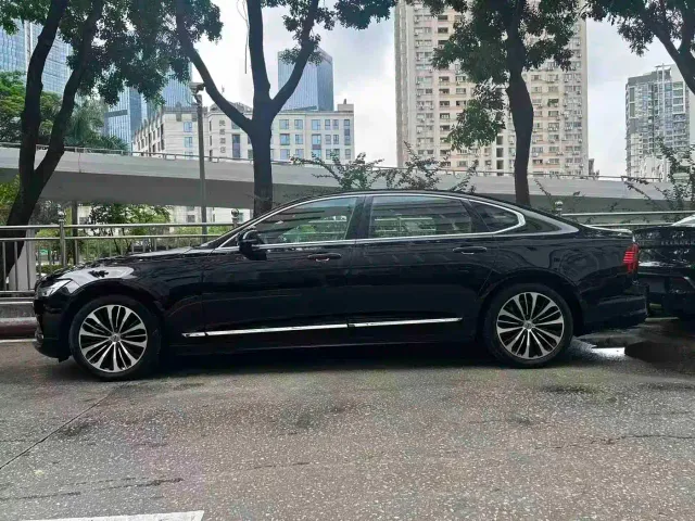 Volvo S90 — Фото автомобиля 7