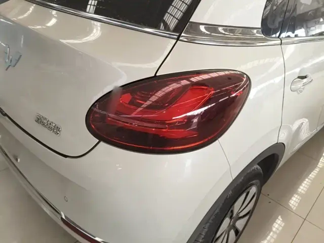Wuling Bingo — Фото автомобиля 7