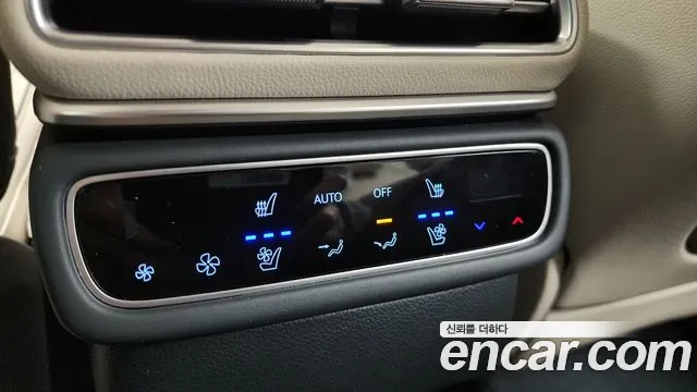 Genesis GV80 2.5T Бензин 2WD — Фото автомобиля 19