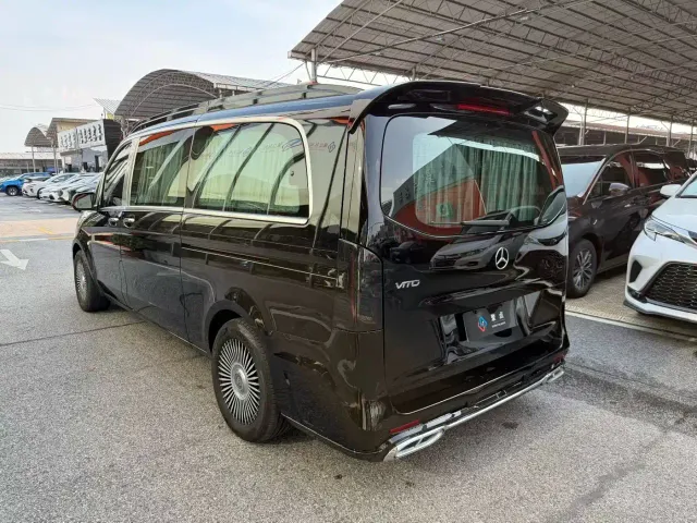 Mercedes-Benz Vito — Фото автомобиля 7