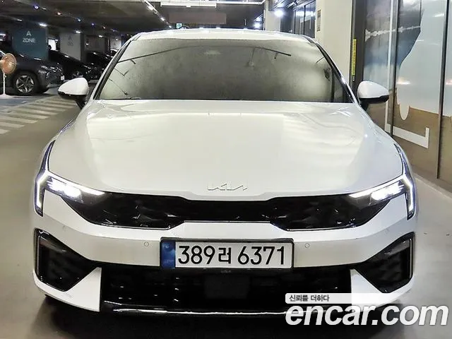 Kia K5 Generation 3 — Фото автомобиля 3