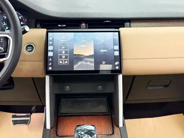 Land Rover Discovery Sport — Фото автомобиля 18