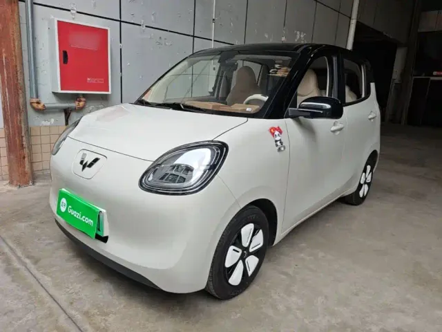Фотография автомобиля — Wuling Hongguang Mini EV