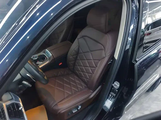 BMW X5 — Фото автомобиля 14