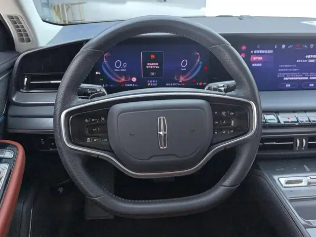 Lincoln Z — Фото автомобиля 14