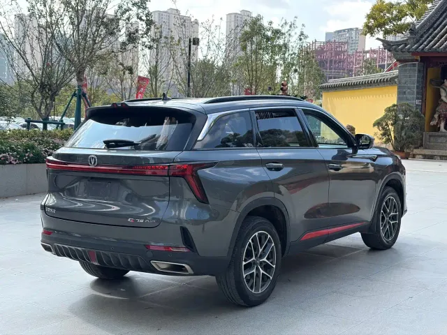 Changan CS75 Plus — Фото автомобиля 11