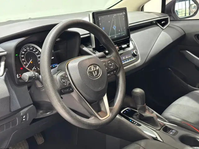 Toyota Corolla — Фото автомобиля 10