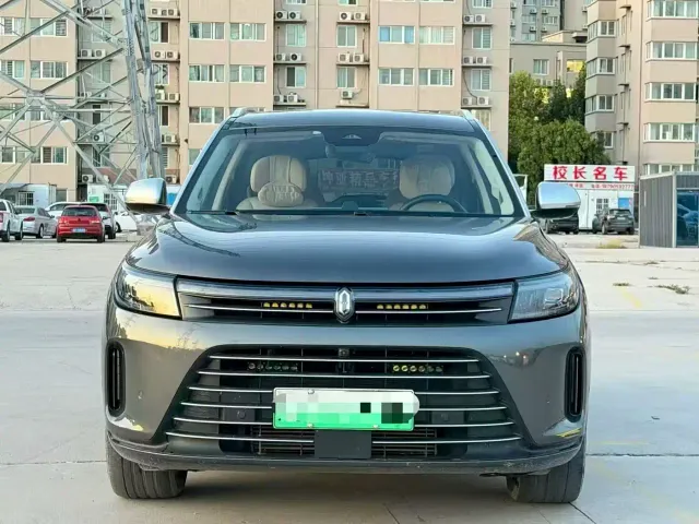 Aito M7 — Фото автомобиля 2