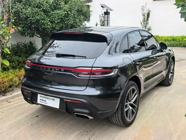 Porsche Macan — Фото автомобиля 15