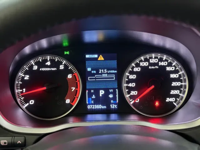 Mitsubishi Eclipse Cross — Фото автомобиля 8