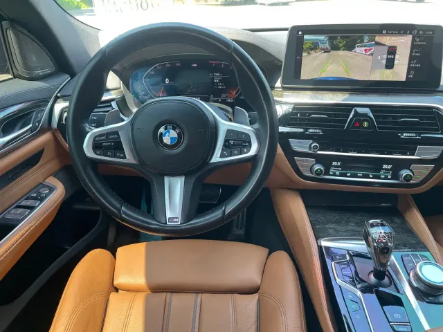 BMW 6 Series Gran Turismo — Фото автомобиля 14