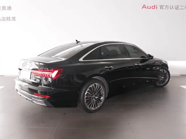 Audi Audi A6L New Energy 2020 55 TFSI e quattro — Фото автомобиля 4