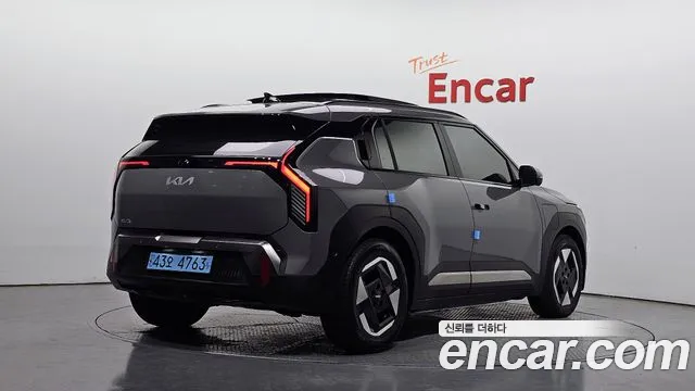 Kia EV3 — Фото автомобиля 2