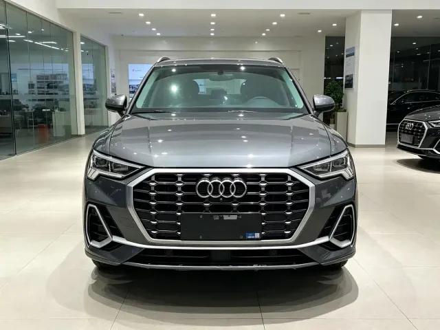 Audi Q3 — Фото автомобиля 2