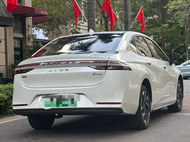 GAC Aion S Plus — Фото автомобиля 6