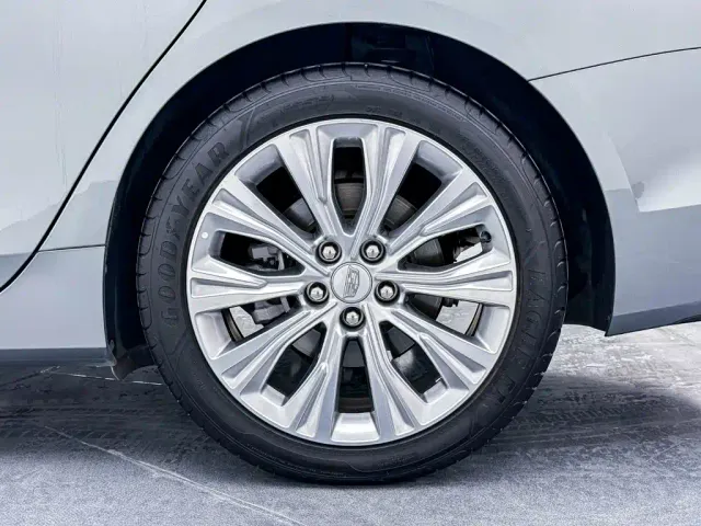 Cadillac CT6 — Фото автомобиля 30