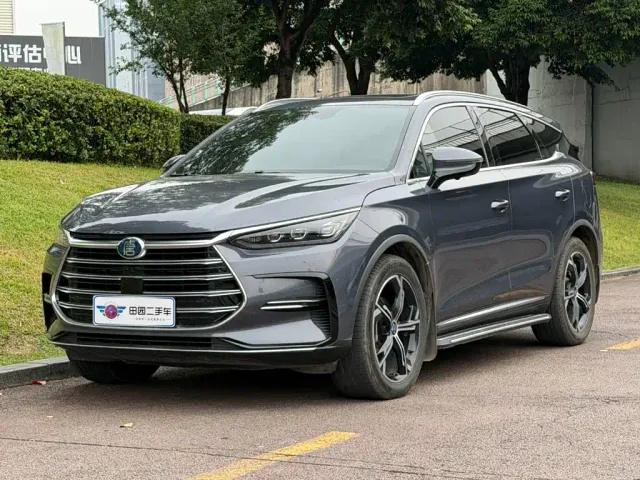Фотография автомобиля — BYD Tang