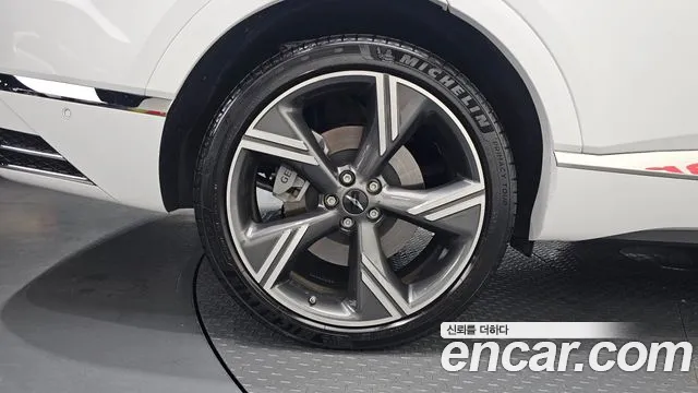 Genesis GV80 — Фото автомобиля 5