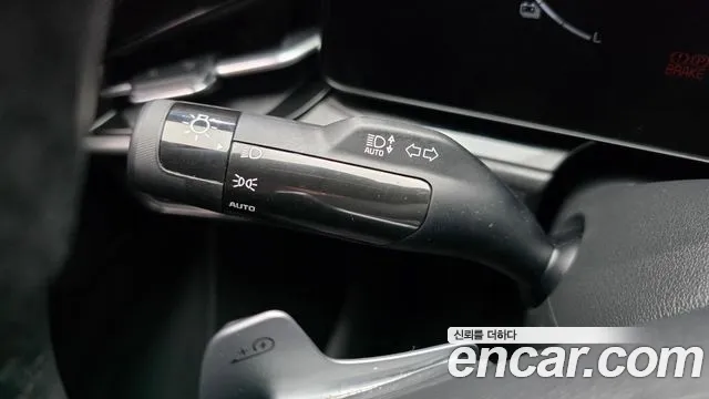 Kia Niro New — Фото автомобиля 23