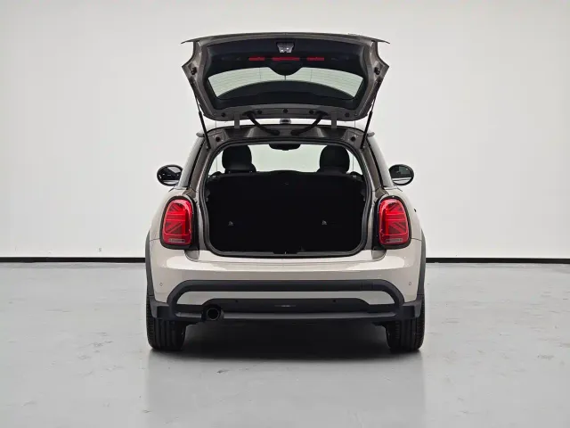 MINI Hatch — Фото автомобиля 18