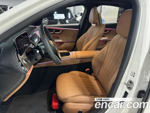 Mercedes-Benz E-Class W214 — Фото автомобиля 7