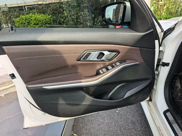BMW i3 — Фото автомобиля 9