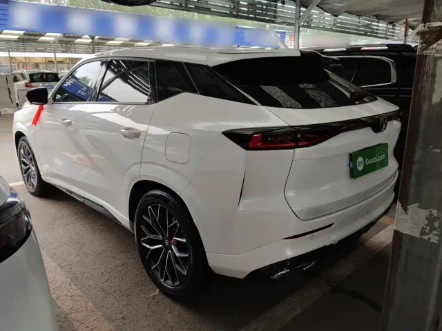 Changan UNI-Z — Фото автомобиля 7