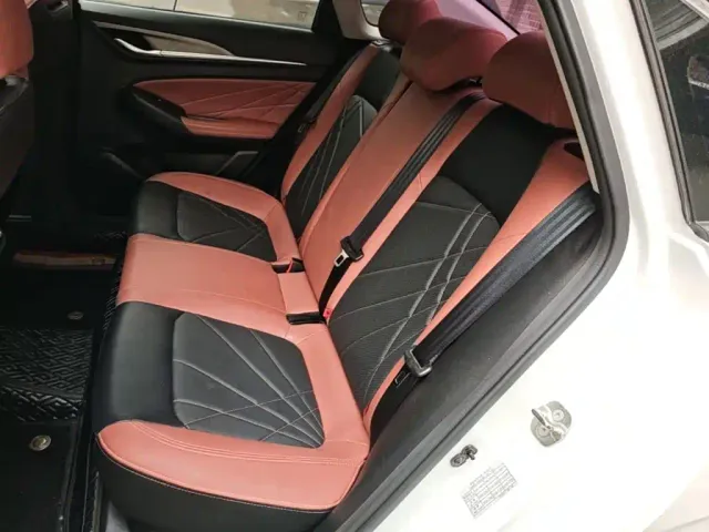 Changan Eado — Фото автомобиля 16