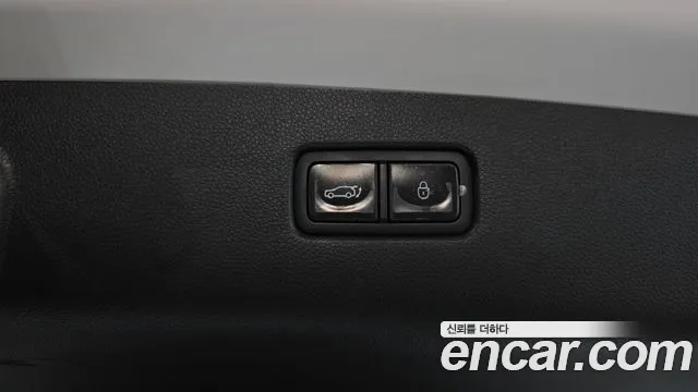 Genesis GV70 — Фото автомобиля 20