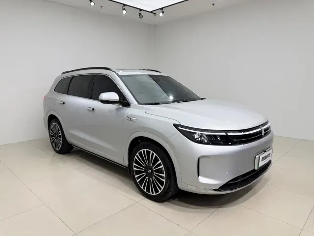 Aito M7 — Фото автомобиля 3