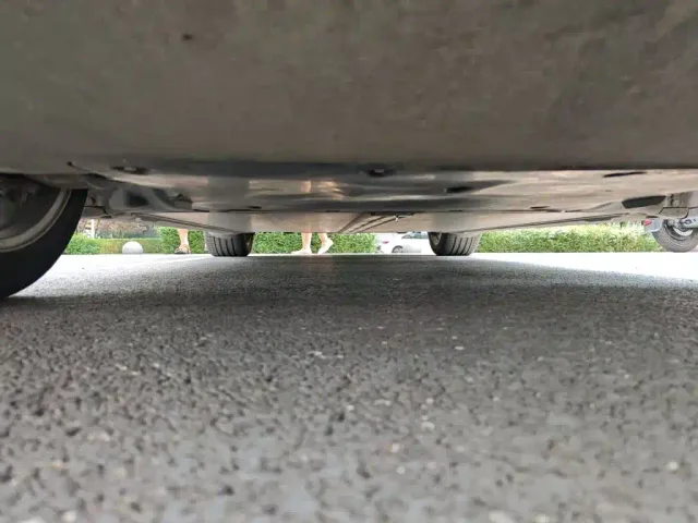 Tesla Model Y — Фото автомобиля 23