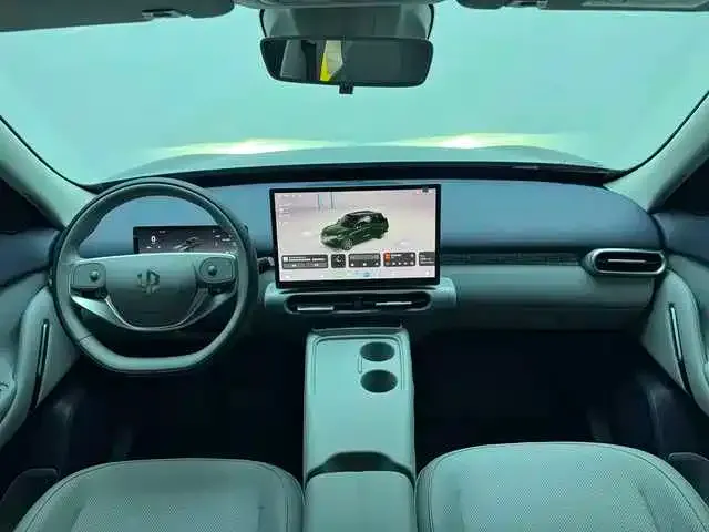 Leapmotor A10 — Фото автомобиля 7