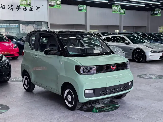 Wuling Hongguang Mini EV — Фото автомобиля 3