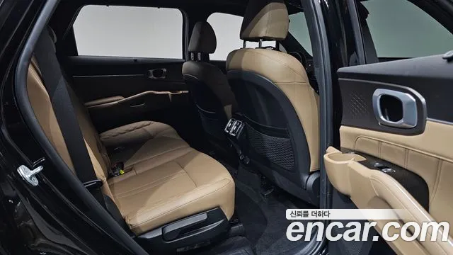 Kia Sorento Новый Sorento 4 поколение Бензин 2.5T 4WD — Фото автомобиля 12