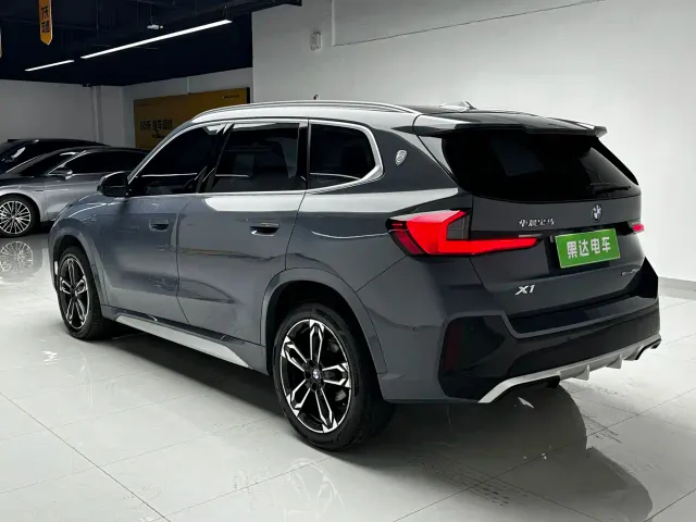 BMW X1 — Фото автомобиля 6